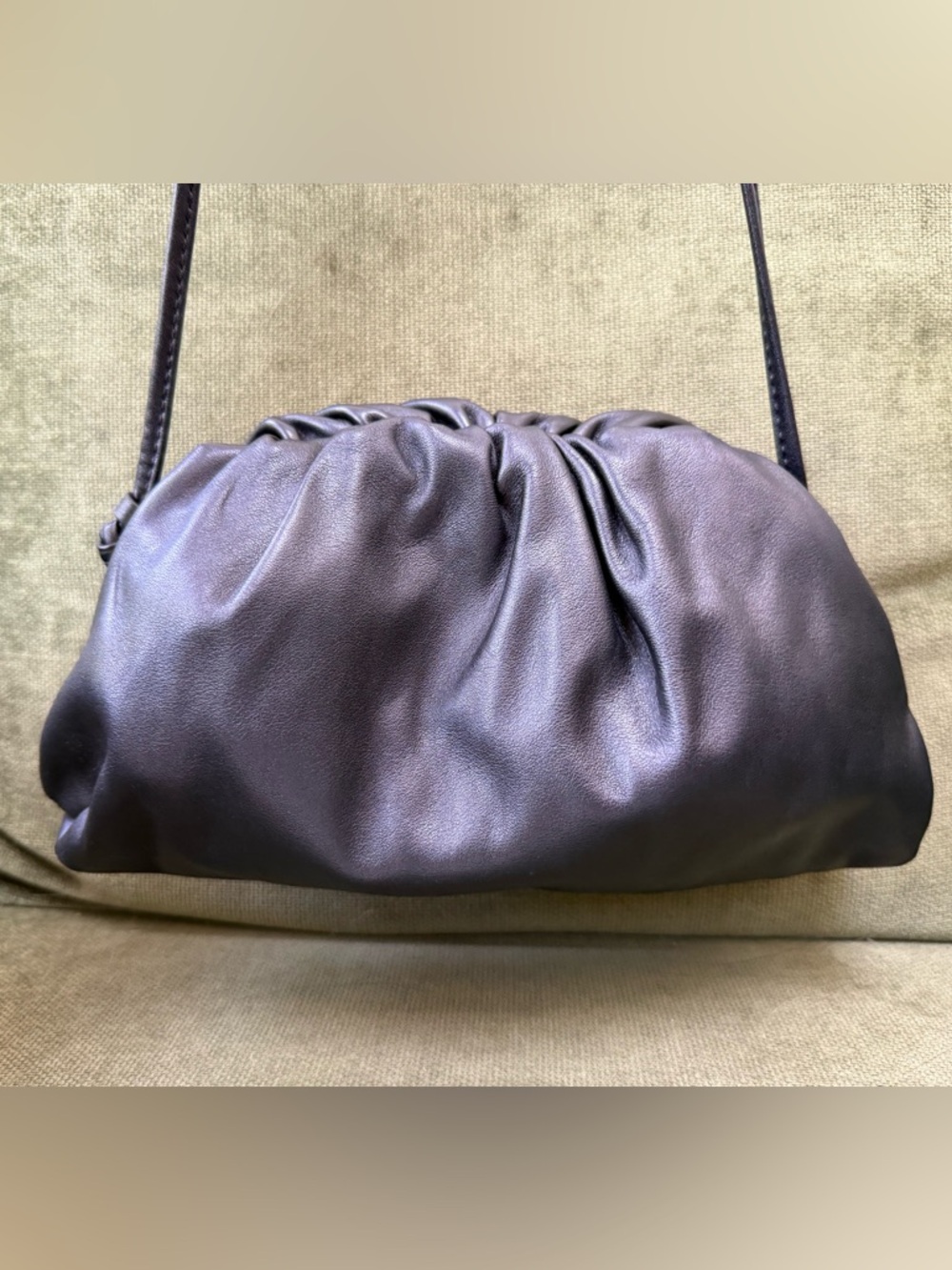 Quince Italian Leather Pouch Crossbody Clutch in Black